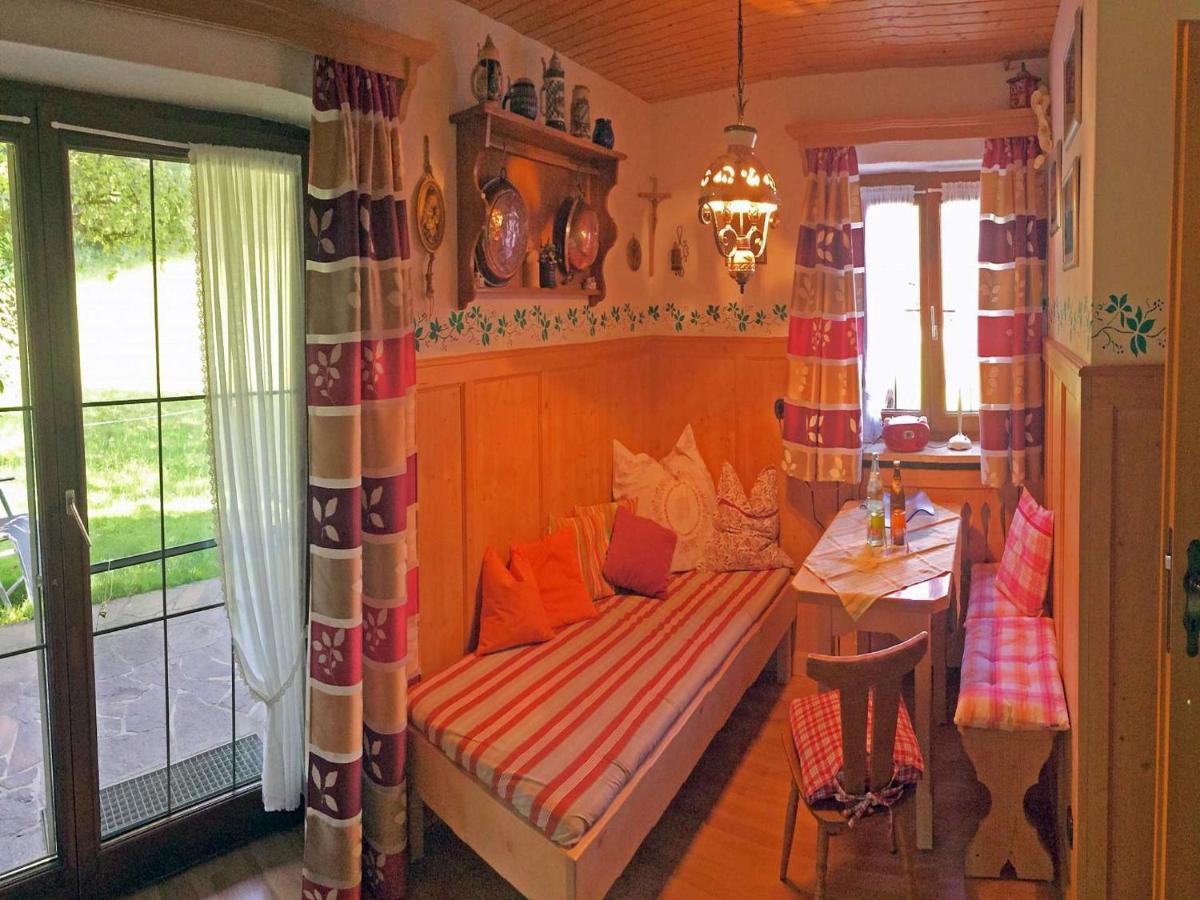 Vila Weissenhof | Chiemgau Karte Rottau Pokoj fotografie